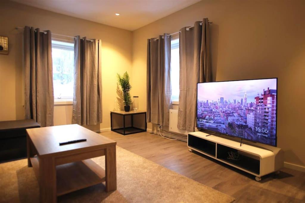Sentral Leilighet Med 3 Soverom Harstad Dış mekan fotoğraf